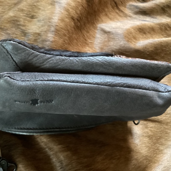 Genuine Leather Hair On Hide Crossbody Clutch Handbag - Picture 7 of 8